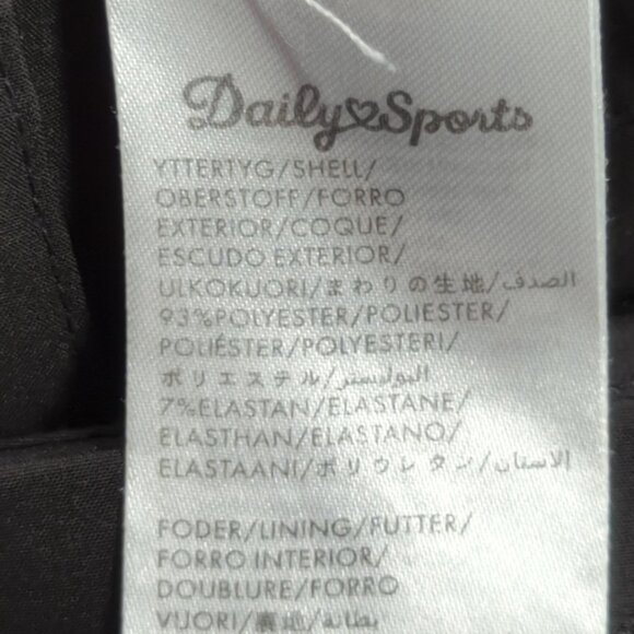 Daily Sports Womens Size 4 Golf Skort Black Leopard Pleated Performance Apparel - Picture 3 of 8